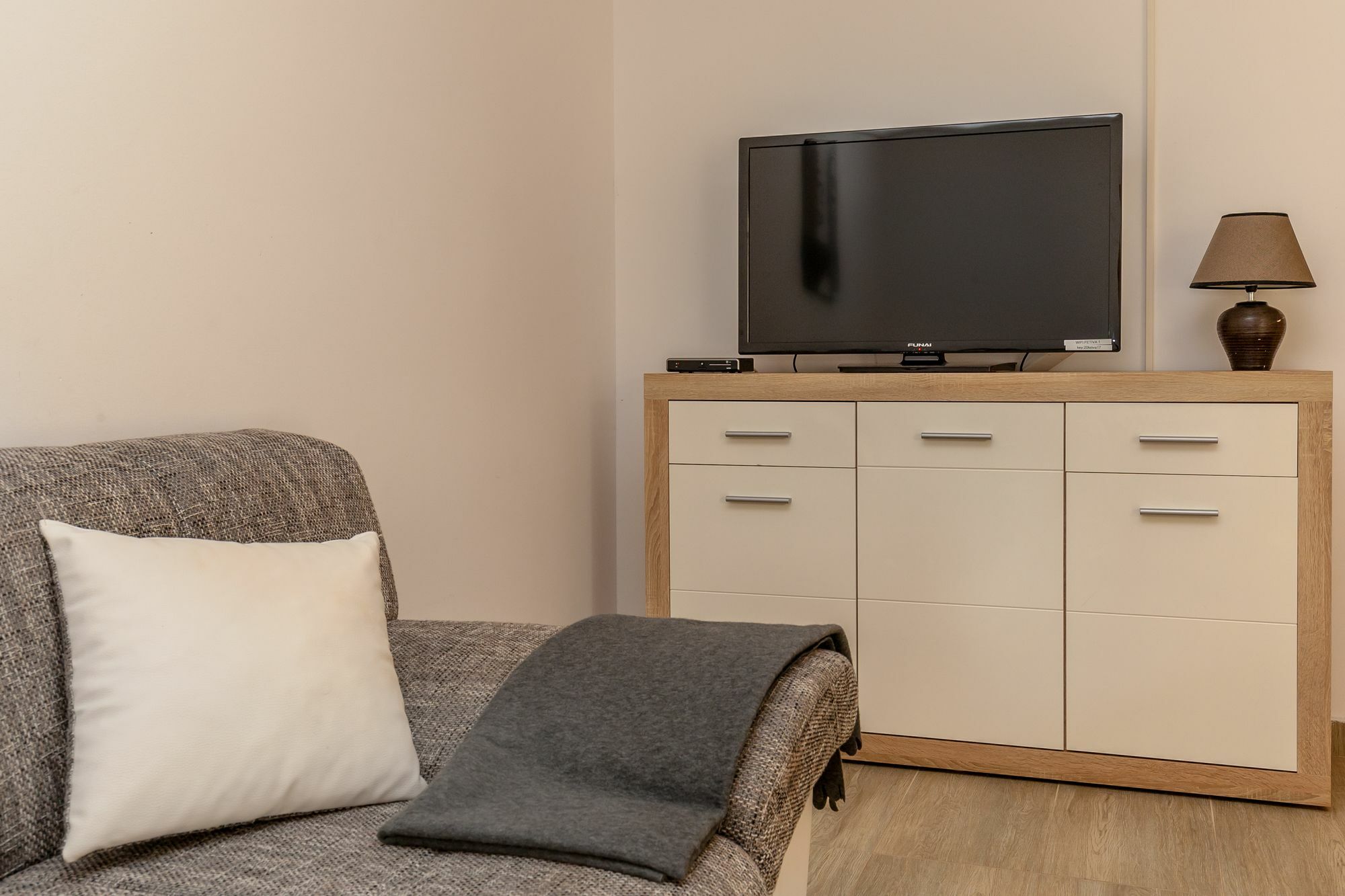 Apartments Mistral Bol Exterior foto